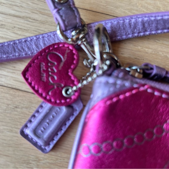 COACH JEWEL HEART CROSSBODY BAG - Picture 3 of 8